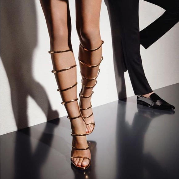 EUC Giuseppe Zanotti Super Harmony’ Gladiator Sandals in Gold 36.5 - Picture 4 of 16